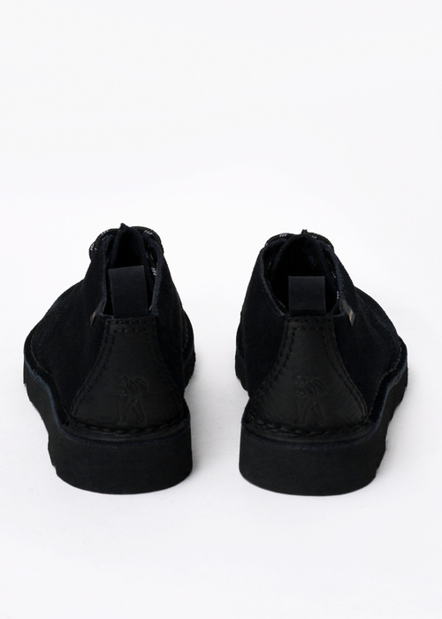 Półbuty męskie czarne CLARKS DESERT TREK GTX 