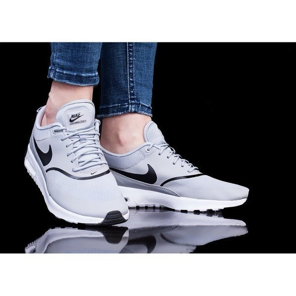 Buty sportowe damskie Nike Air Max Thea (599409-030)