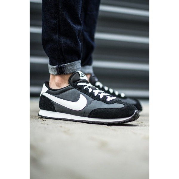 Buty sportowe męskie Nike Mach Runner (303992-010)