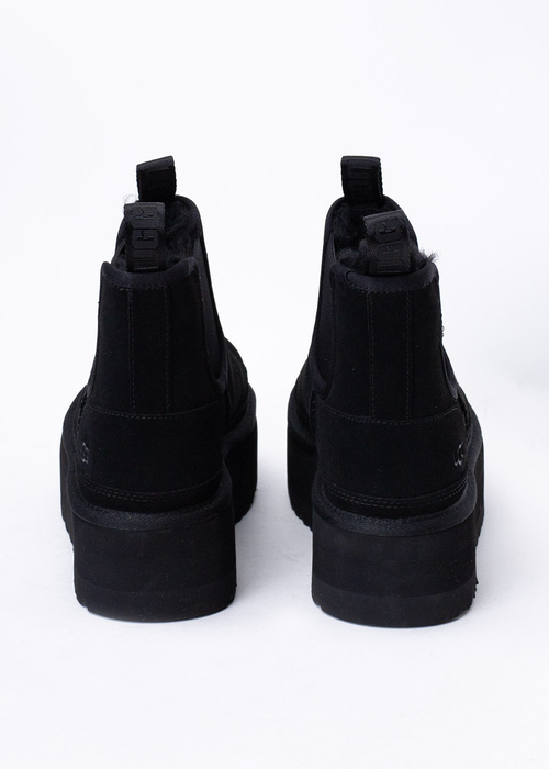 UGG W NEUMEL PLATFORM CHELSEA Sztyblety damskie czarne
