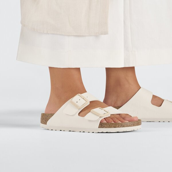 BIRKENSTOCK ARIZONA BF EGGSHELL Klapki damskie