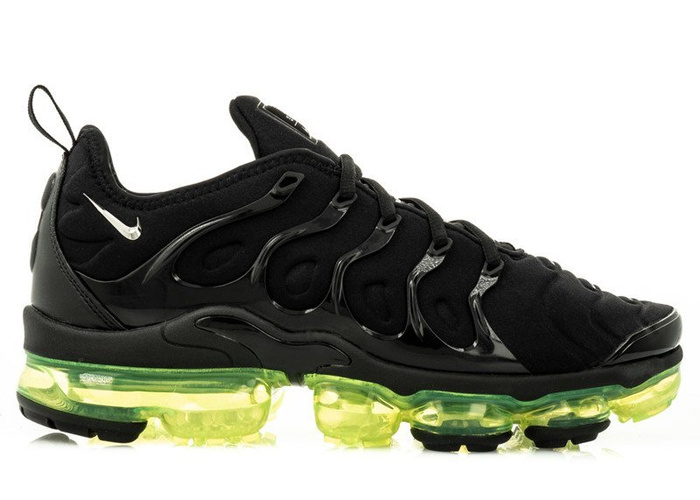 Buty sportowe męskie Nike Air Vapormax Plus (924453-015)