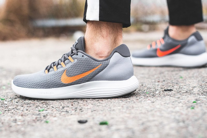 Buty sportowe męskie Nike Lunarconverge (852462-011)