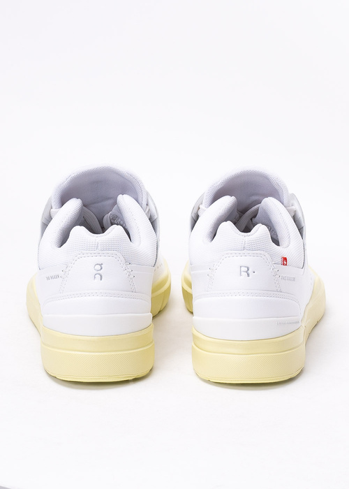ON The Roger Clubhouse Sneakersy damskie białe
