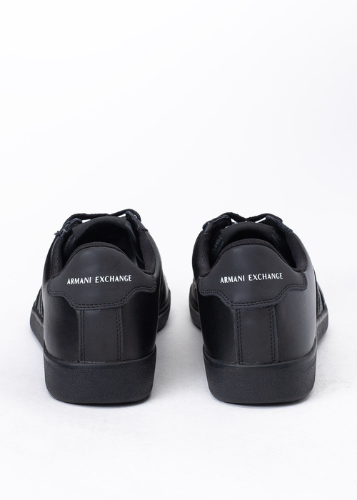 Sneakersy męskie ARMANI EXCHANGE XUX016 XCC71 K001 