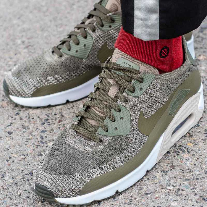 Buty sportowe męskie Nike Air Max 90 Ultra 2.0 Flyknit (875943-200)