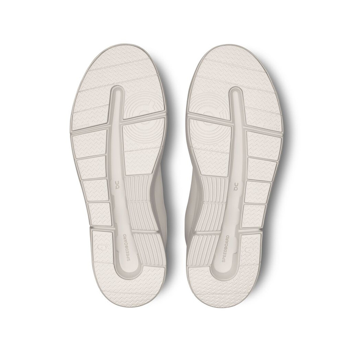 ON The Roger Advantage All White Sneakersy damskie