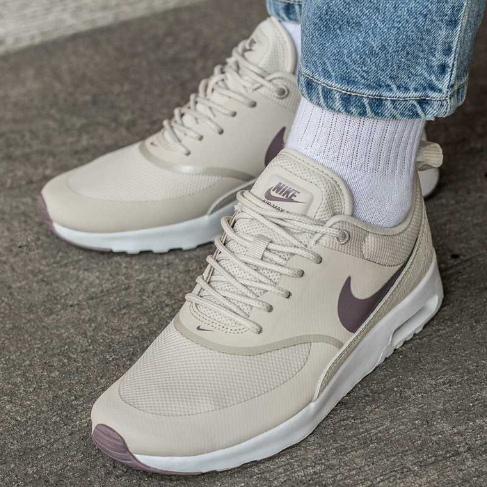 Buty sportowe damskie Nike Air Max Thea (599409-106)