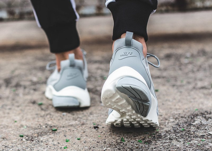Buty sportowe męskie Nike Presto Fly SE (908020-009)