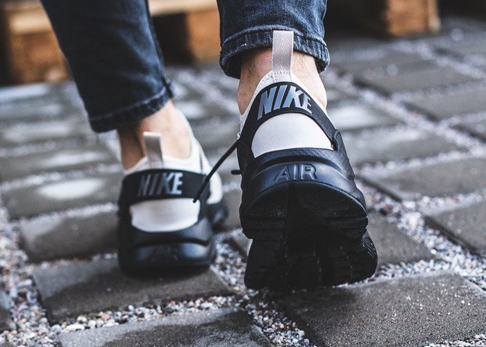 Buty sportowe męskie Nike Air Huarache Run Ultra (819685-020)