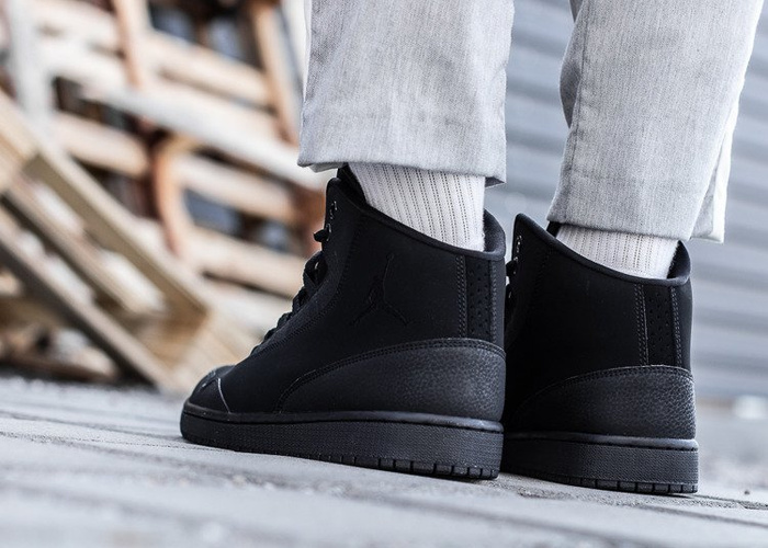 Buty zimowe męskie Nike Jordan Executive (820240-010)