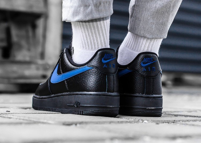 Buty sportowe męskie Nike Air Force 1 07'' (AA4083-003)