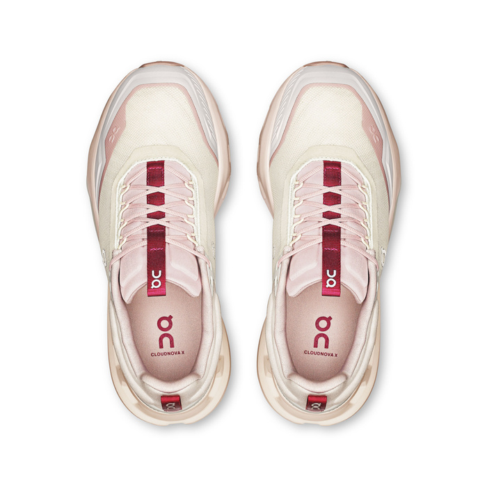ON Cloudnova X Women Ice | Fade Sneakersy damskie