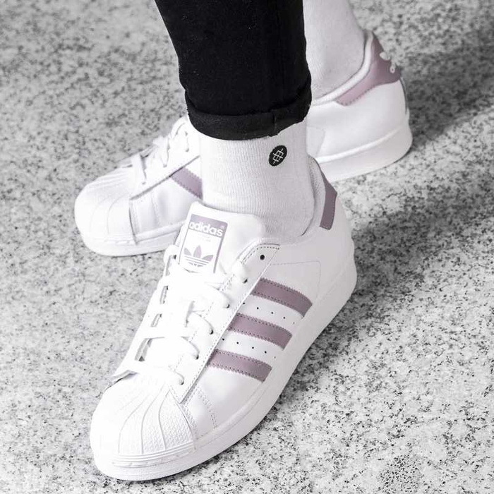 Buty sportowe damskie Adidas Superstar (DB3347)