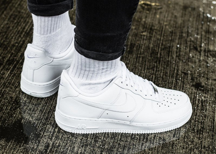 Buty sportowe męskie Nike Air Force 1 ''07 (315122-111)