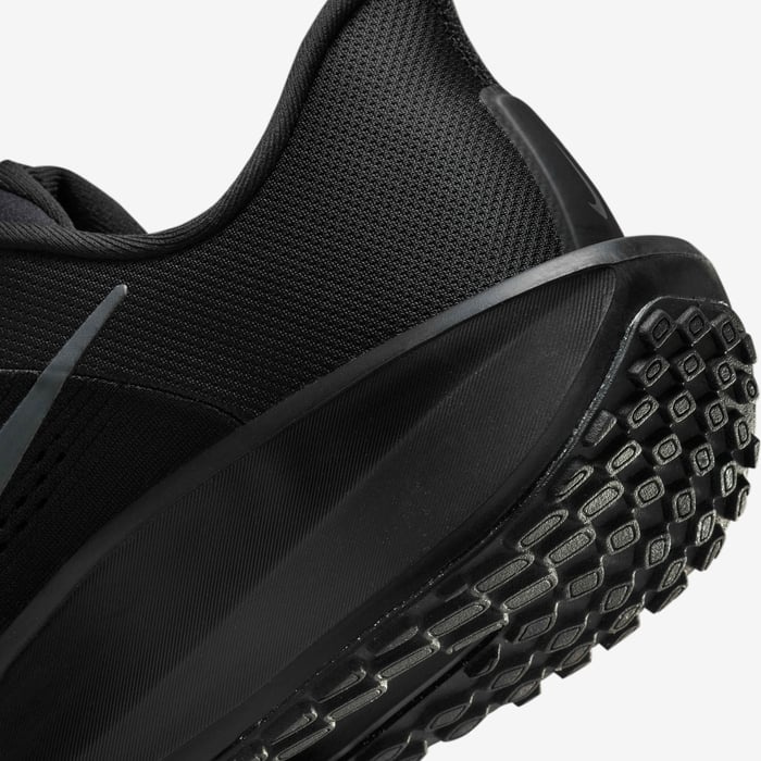 Nike Quest 6 Buty do biegania męskie