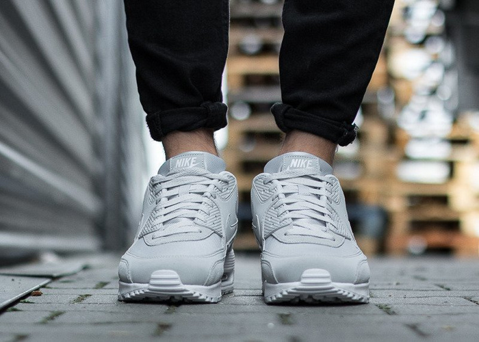 Buty sportowe męskie Nike Air Max 90 Essential (AJ1285-002)