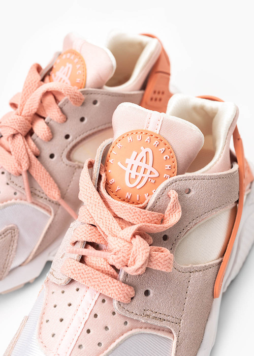 NIKE AIR HUARACHE Sneakersy damskie