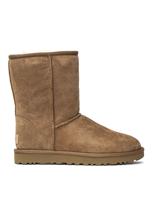 Buty zimowe damskie UGG W Classic Short II (1016223-CHE)