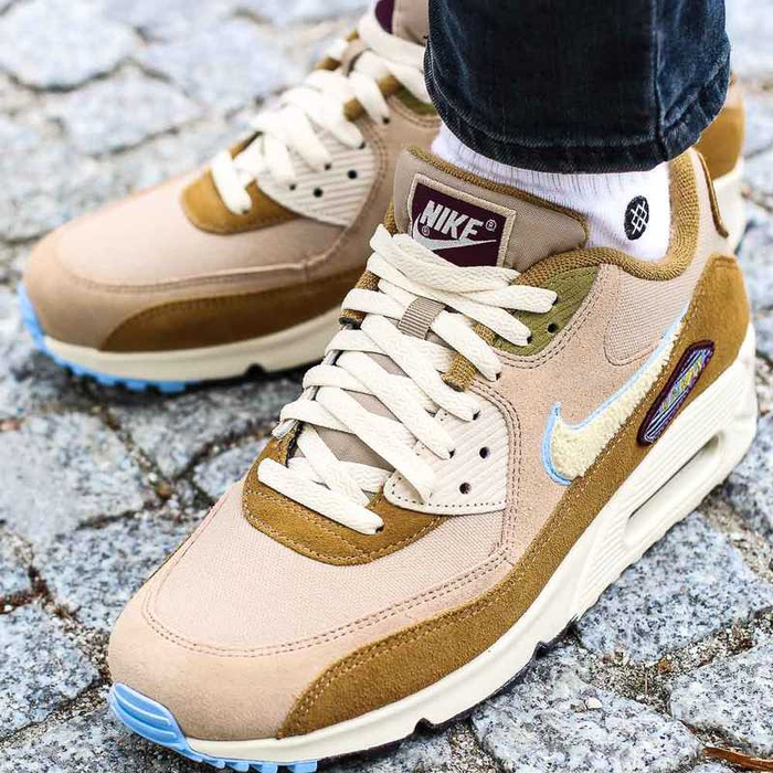 Buty sportowe męskie Nike Air Max Premium SE (858954-200)