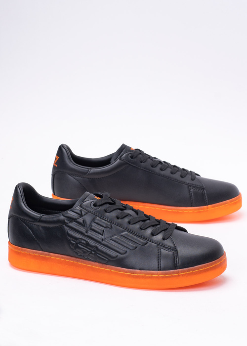 Sneakersy męskie czarne EA7 Emporio Armani X8X001 XK254 M538