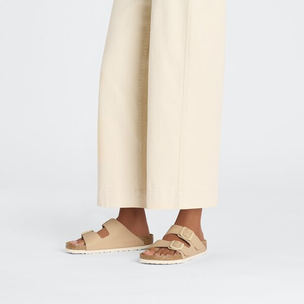 BIRKENSTOCK ARIZONA BF NEW BEIGE Klapki damskie