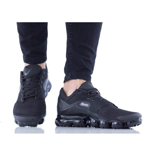 Buty sportowe męskie Nike Air Vapormax (AH90046-002)