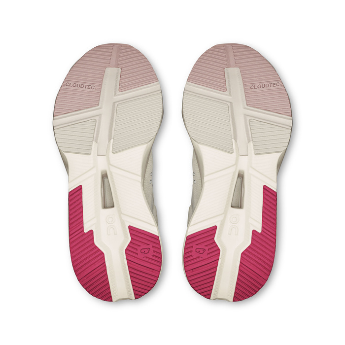 ON Cloudnova X Women Ice | Fade Sneakersy damskie