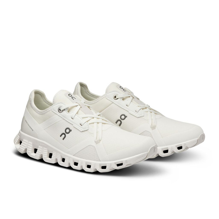 Buty damskie do biegania ON Cloud X 3 AD