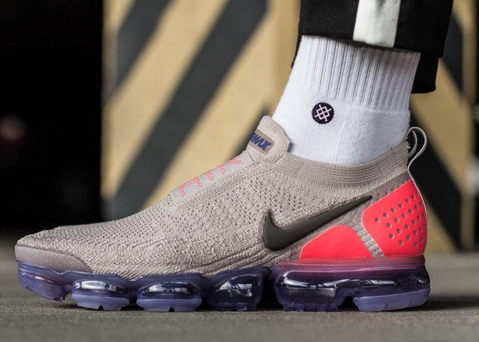 Buty sportowe męskie Nike Air VaporMax Flyknit 2 (942842-104)