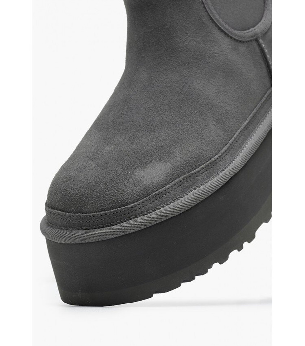 UGG W NEUMEL PLATFORM CHELSEA Sztyblety damskie