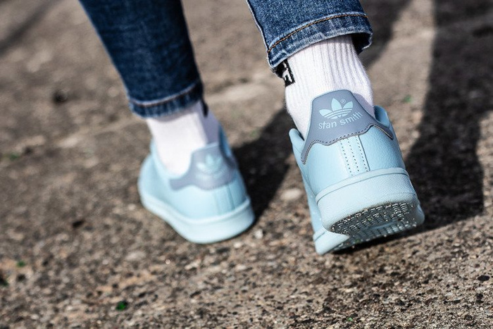 Buty sportowe damskie Adidas Stan Smith (BY9983)