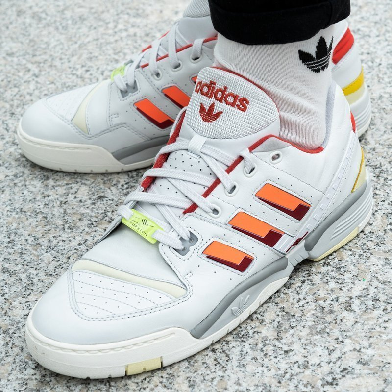 adidas originals torsion comp
