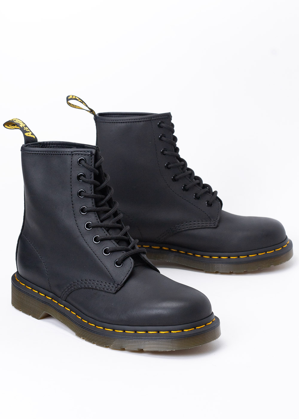 dr martens 11822003