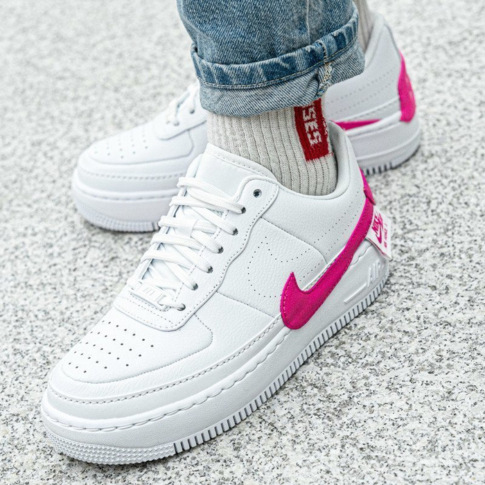 Buty sportowe damskie Nike Wmns Air Force 1 Jester XX (AO1220-105)