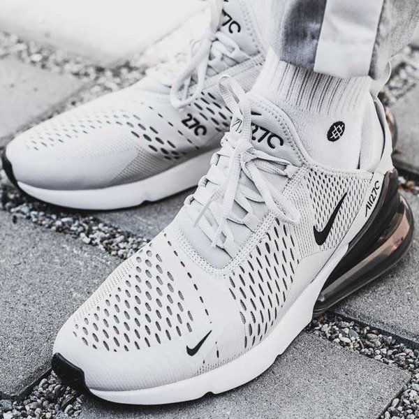 Buty sportowe męskie Nike Air Max 270 (AH8050-007)