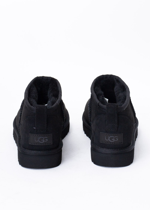 Buty zimowe damskie UGG W Classic Ultra Mini (1116109-BLK)