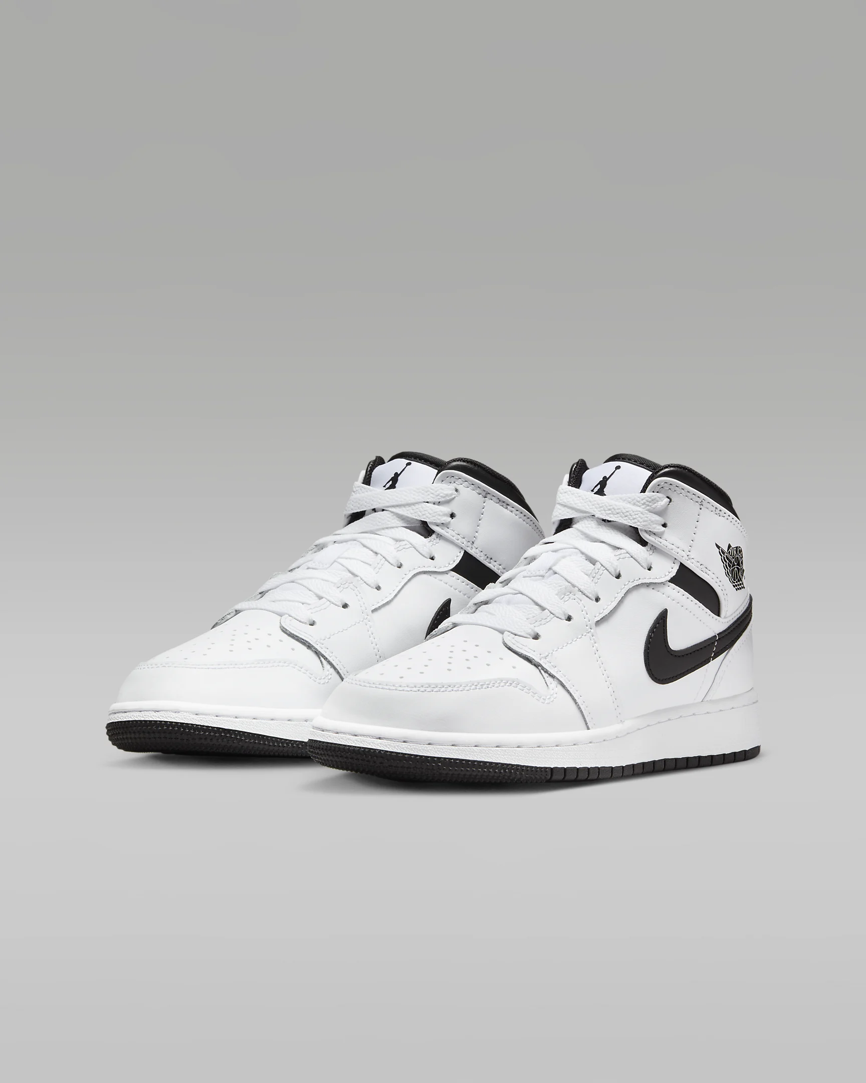 Sneakersy damskie Nike Jordan 1